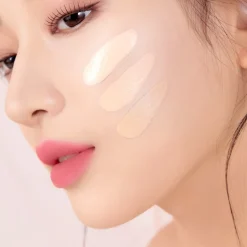 Black Rouge - Thin Layer Velour Cushion SPF40/PA++ - Lekki Podkład w Poduszce - VC02 Vanilla - 12g