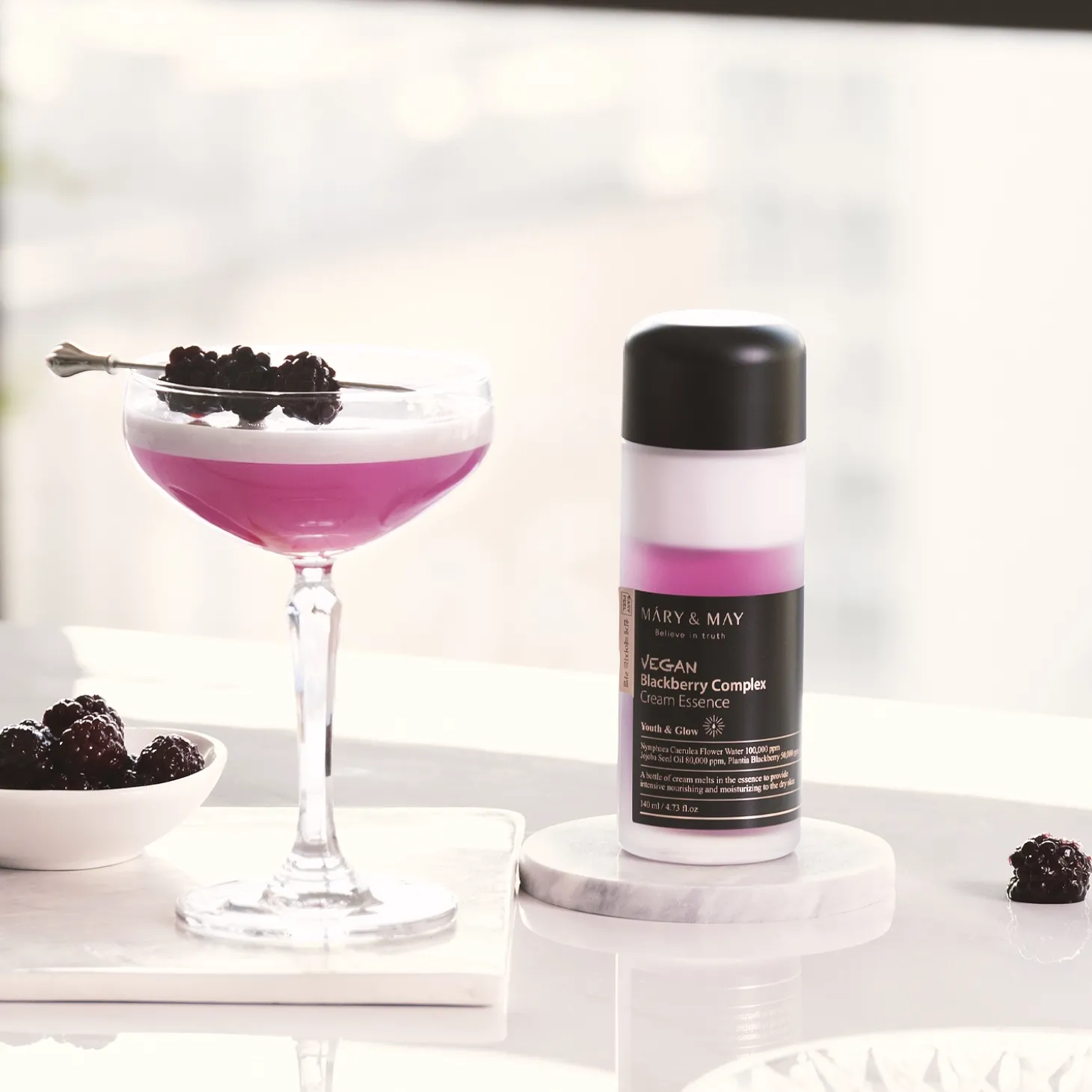 Mary&May - Vegan Blackberry Complex Cream Essence - Wielofunkcyjna Kremowa Esencja - 140ml