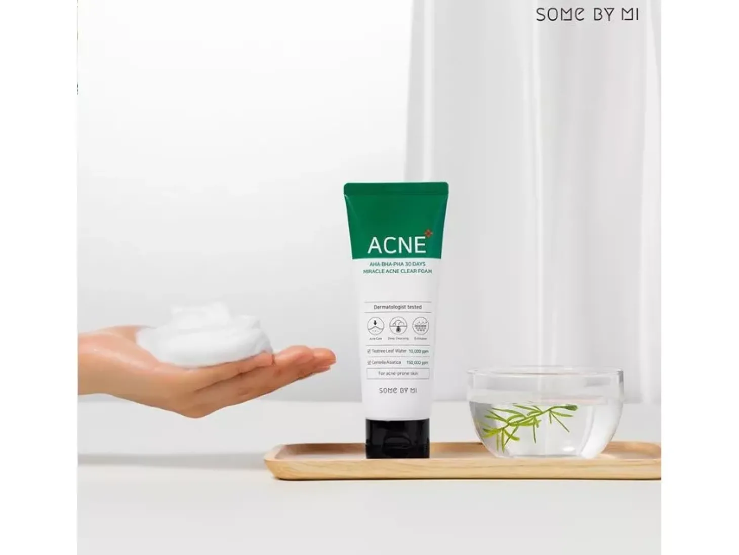 Some By Mi - AHA BHA PHA 30 Days Miracle Acne Clear Foam - Delikatna Pianka Oczyszczająca z Kwasami - 100ml